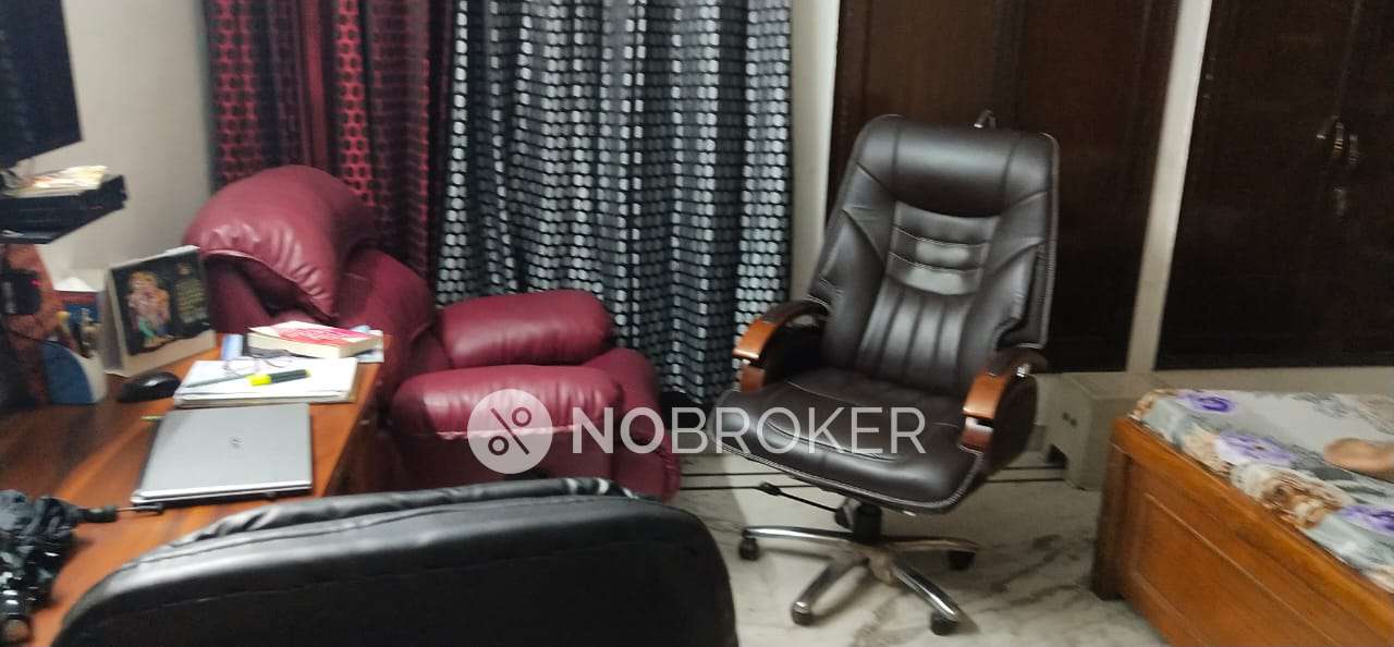 4 BHK Flat For Sale  In Hauz Khas 