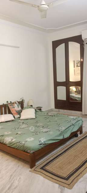 4 BHK Flat For Sale  In Hauz Khas 