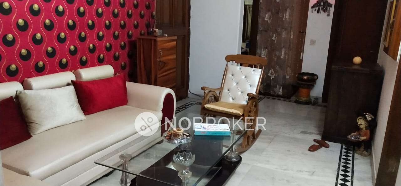 4 BHK Flat For Sale  In Hauz Khas 