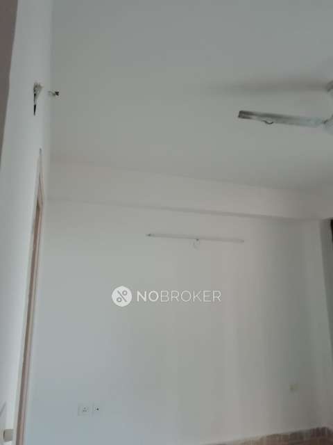 3 BHK Flat In Supertech Capetown For Sale  In Sector 74