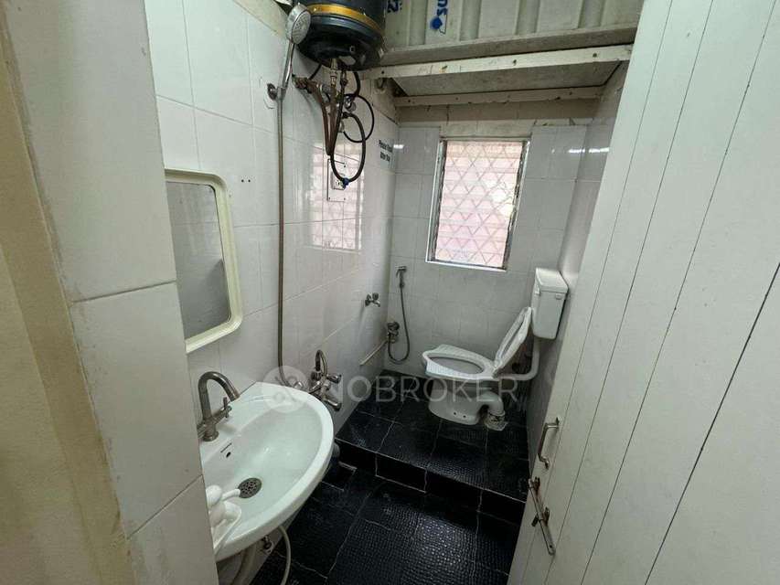 2 BHK Flat In Ruhi Apartment for Rent  In Kondhwa