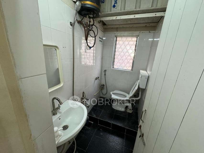 2 BHK Flat In Ruhi Apartment for Rent  In Kondhwa