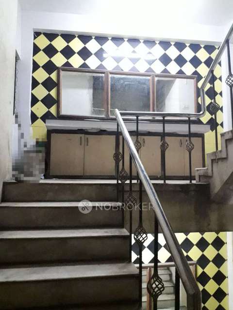 PG for Boys in Nungambakkam