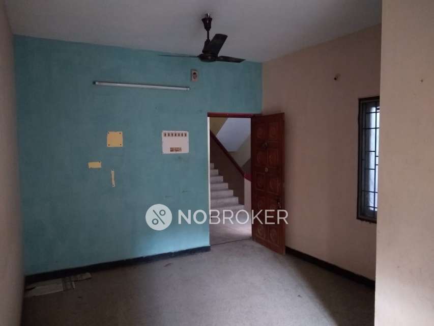 2 BHK Flat In Apartment For Sale  In Kodambakkam, 