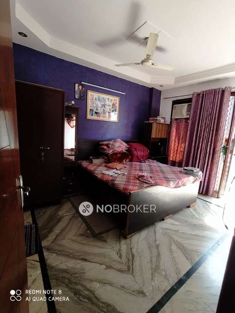 4 BHK Flat For Sale  In Govindpuri