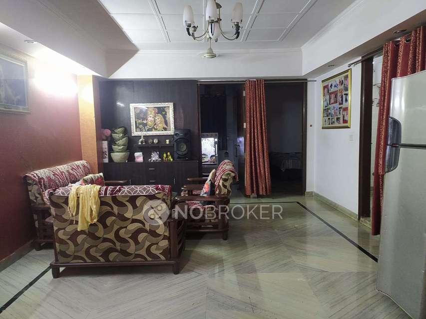 4 BHK Flat For Sale  In Govindpuri