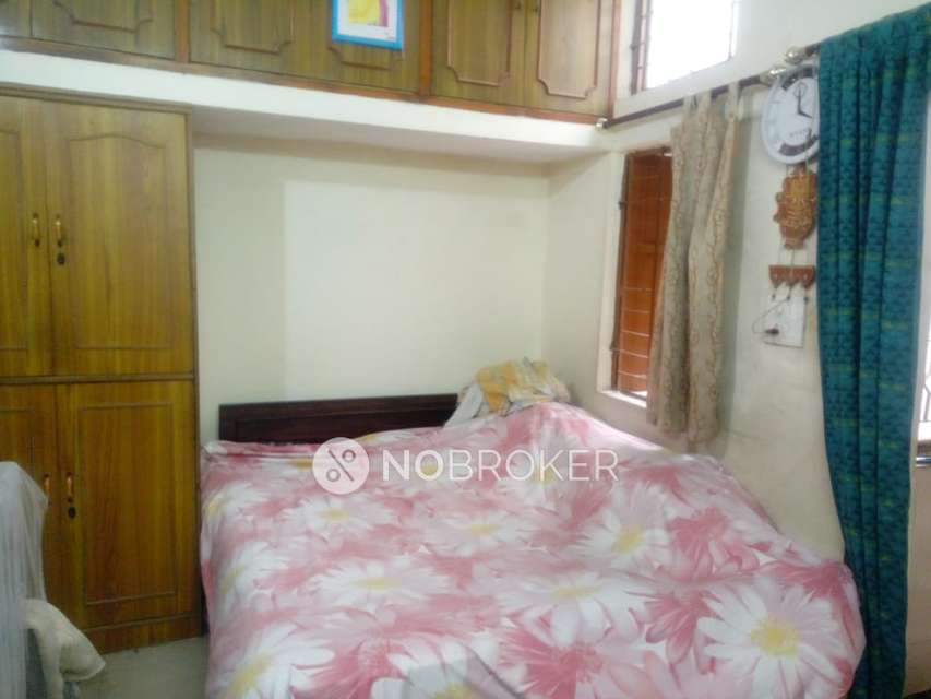 1 BHK Flat In Apartment For Sale  In Rohini