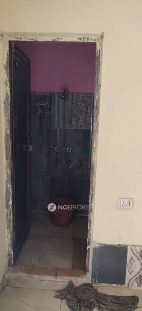 2 BHK Flat In Shraddha For Sale  In Kailash Puram