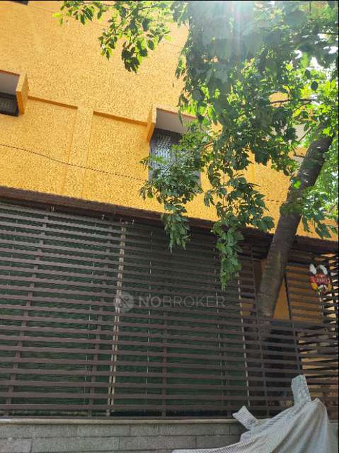 2 BHK Flat In Standalone Building  for Lease  In Banashankari