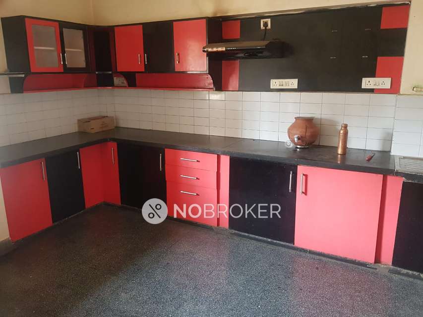 3 BHK Flat In Standalone  Building for Lease  In Pulkeshi Nagar