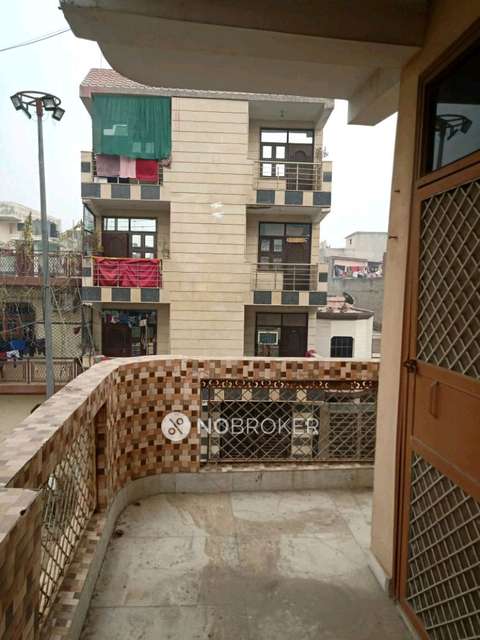 4 BHK Flat In Jai Durge Apartments For Sale  In Shalimar Garden Extention 2
