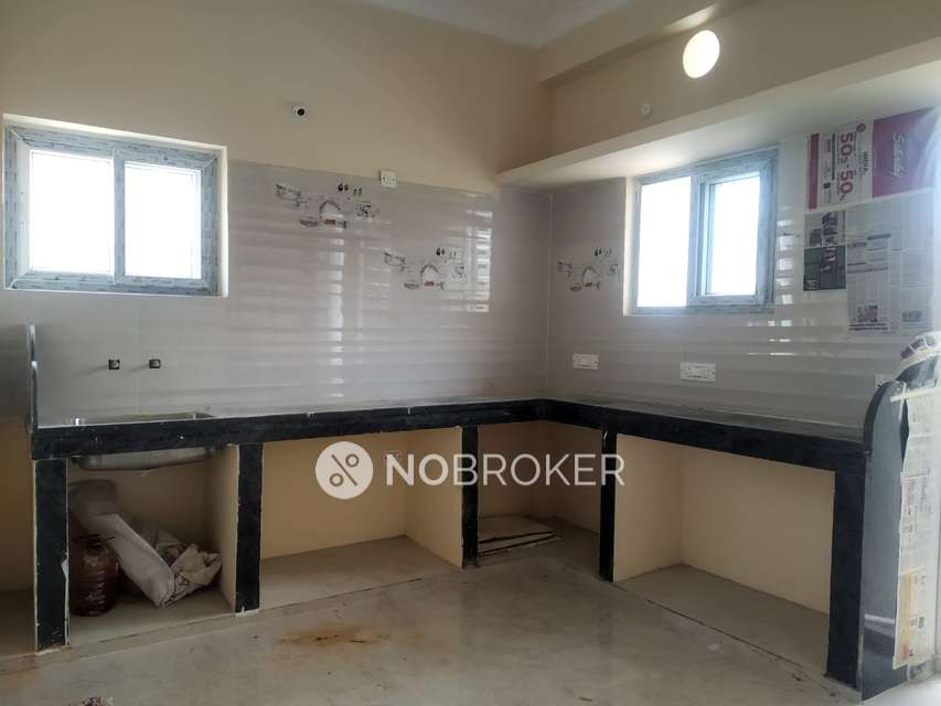 3 BHK Flat In Nishant Apartments For Sale  In Balapur