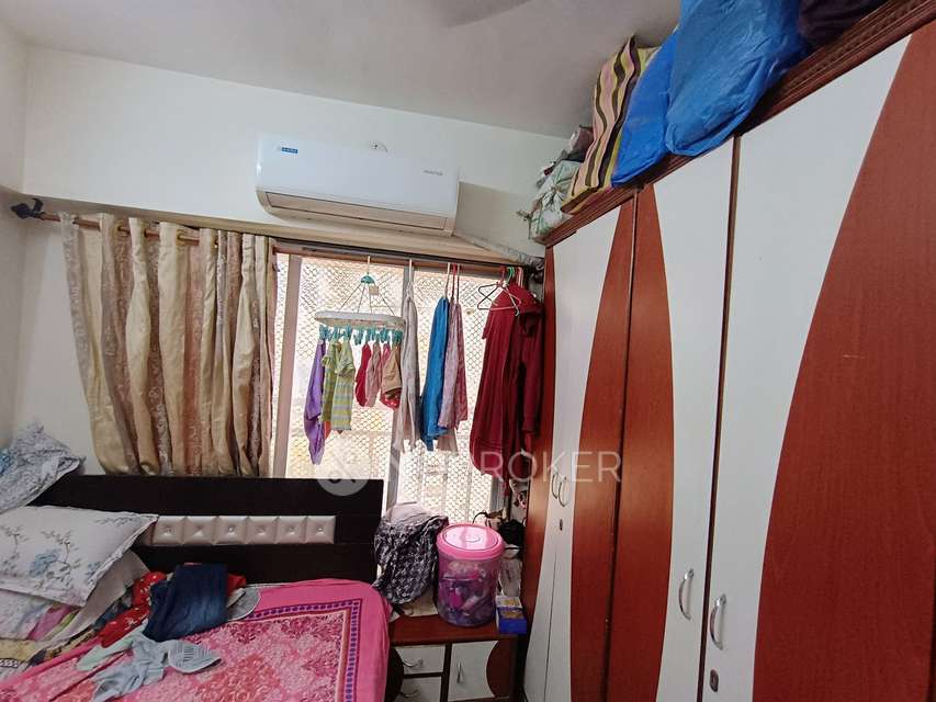 1 BHK Flat In Sheetal Tapovan  For Sale  In Malad East 