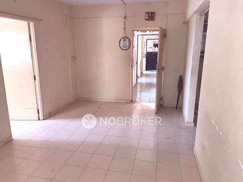 2 BHK Flat In Dyaneshwar Co Operative Housing Society For Sale  In Dhankawadi