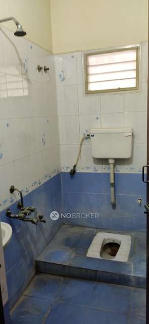 2 BHK Flat In Emerald Block For Sale  In Pallikaranai