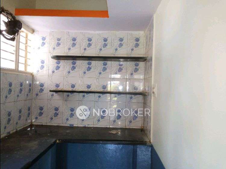 4+ BHK Flat For Sale  In Chickpet