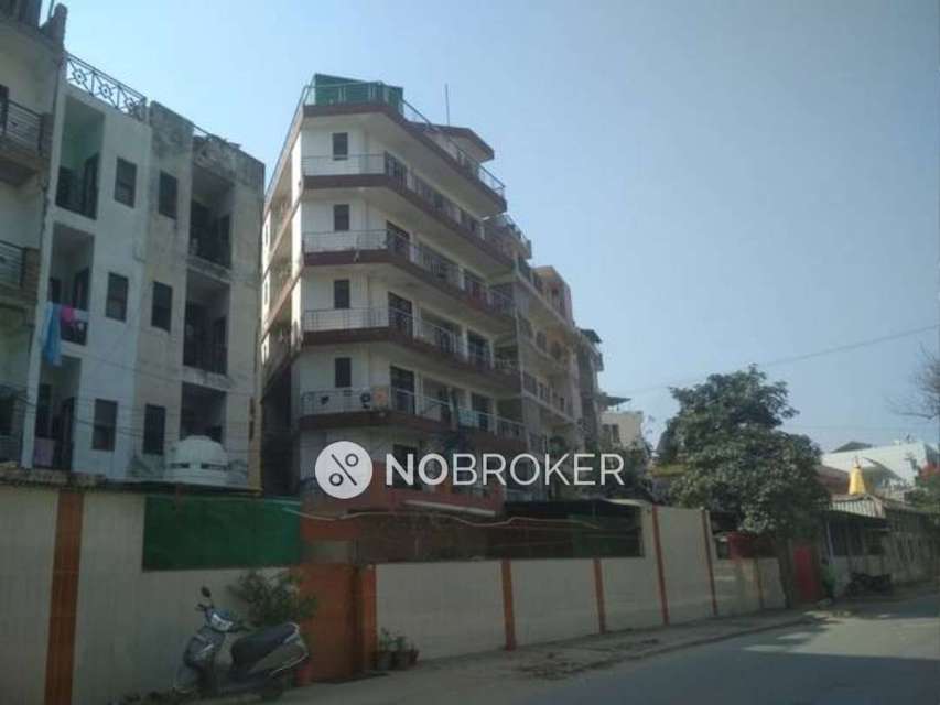 PG for Anyone in Sector 17