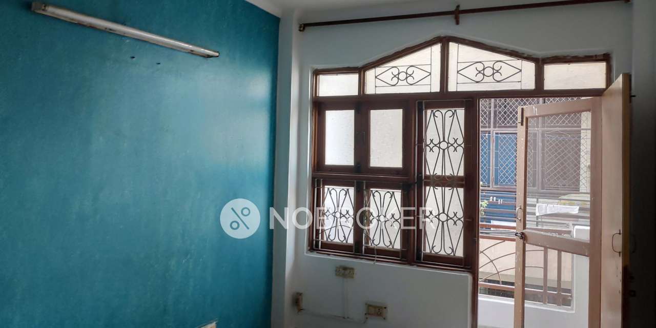 3 BHK Flat In Chaitanyam Apartment For Sale  In Mahavir Enclave Part 1