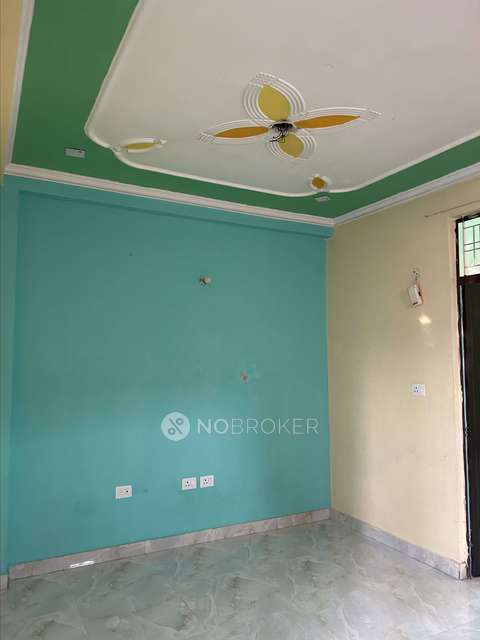 4+ BHK Flat In Shukla Sudan For Sale  In Mahipalpur