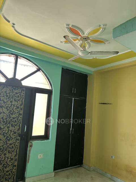 4+ BHK Flat In Shukla Sudan For Sale  In Mahipalpur