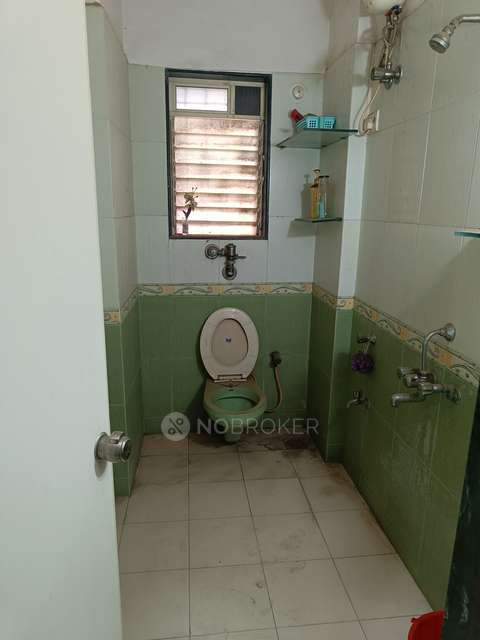 2 BHK Flat In Narayan Heritage Chs Ltd For Sale  In Dahisar West