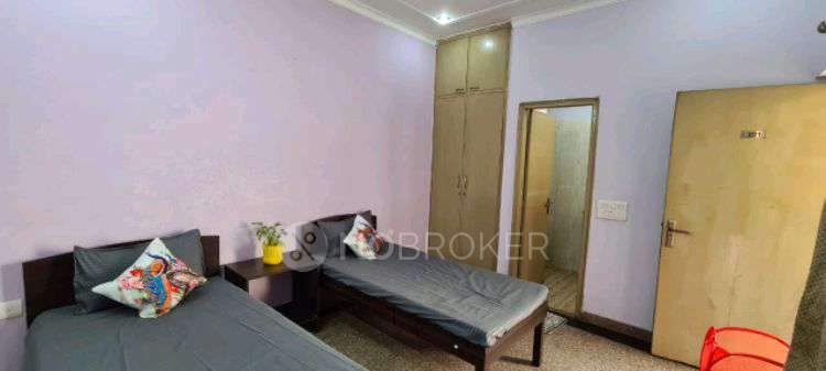 PG for Boys in Sector 46