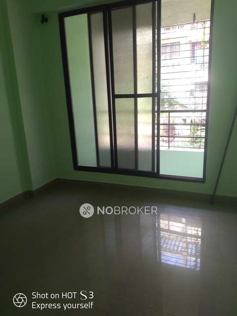 2 BHK Flat In Silver Harmony Building for Rent  In D Mart