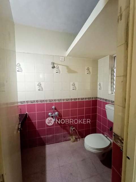 2 BHK Flat In Bhujbal Shivranjan Towers for Rent  In Shivranjan Tower