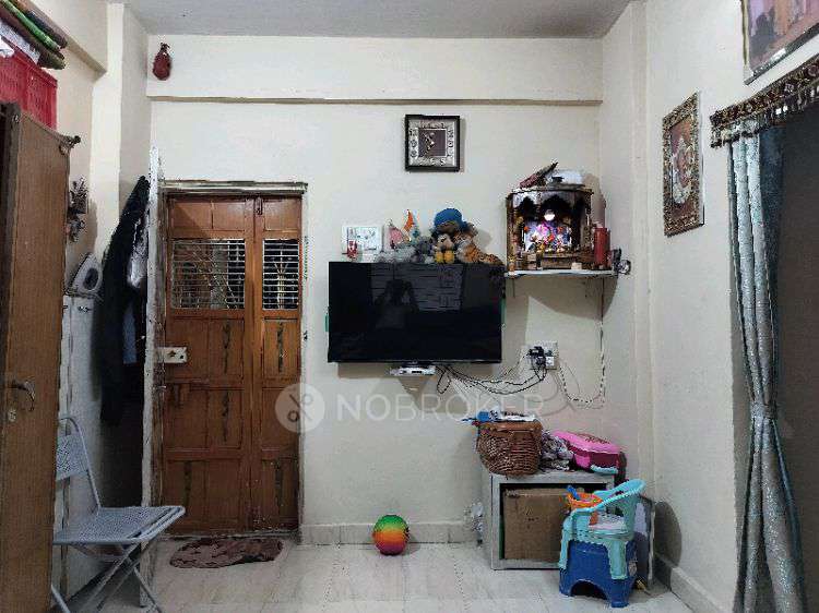 1 RK Flat In Saibaba Manzil for Rent  In Dombivli East