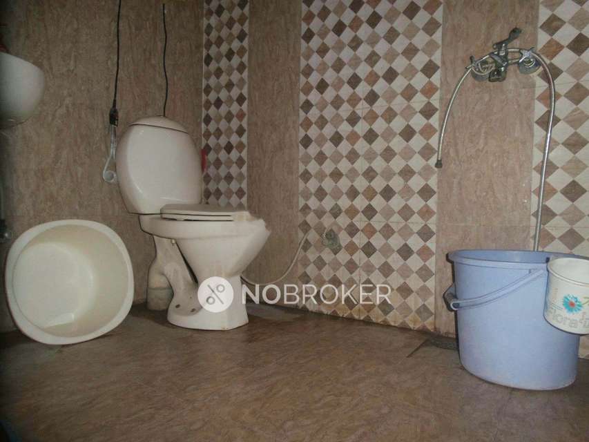 2 BHK Flat In Builder Floor  For Sale  In Indirapuram