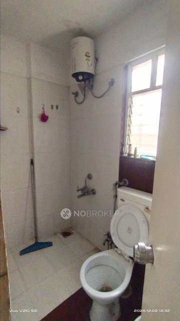 2 BHK Flat In Raviraj Yellow Blossoms For Sale  In Ghorpadi