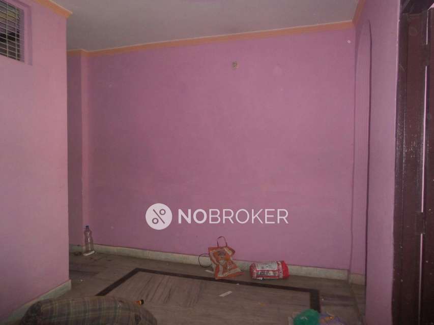 2 BHK Flat For Sale  In West Vinod Nagar