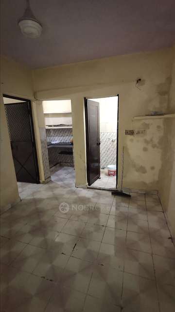 1 BHK Flat In Dda Janta Flat, Raghu For Sale  In Raghubir Nagar