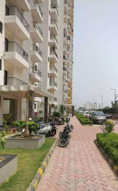 2 BHK Flat In Charms Castle for Rent  In Raj Nagar Extension