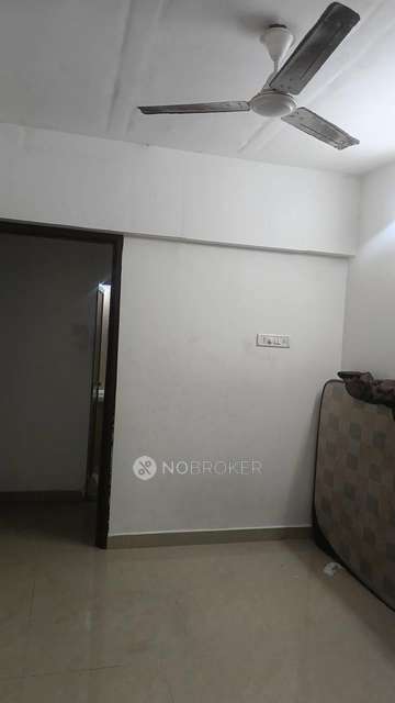 Single Room for Female In 2 BHK  In Db Ozone In Mira Road, Mumbai