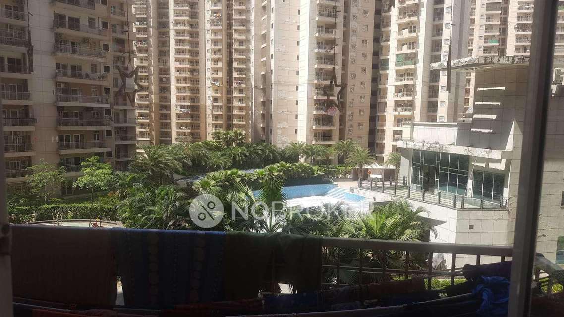 4 BHK Flat In Ajnara Homes for Rent In Sector 121