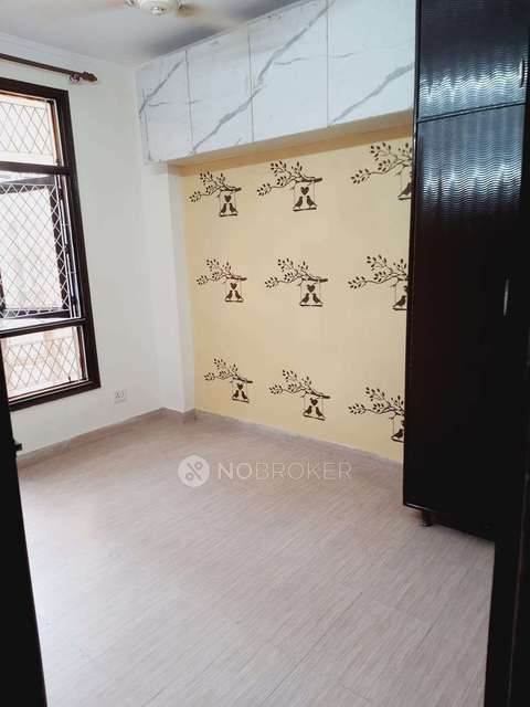 2 BHK Flat In Builder Floor For Sale  In Metro Station Dashrathpuri