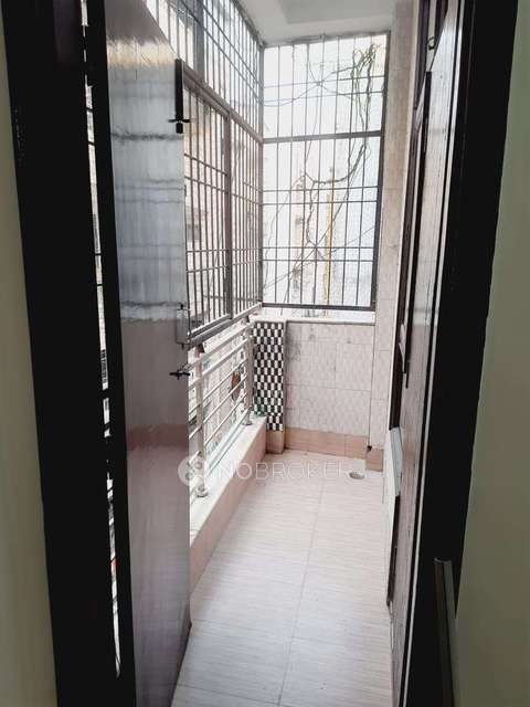 2 BHK Flat In Builder Floor For Sale  In Metro Station Dashrathpuri