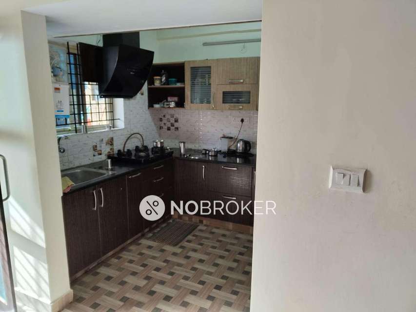 3 BHK Flat In Siri Chowdeshwari Enclave For Sale  In Purnapragnya Layout