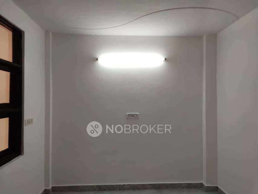 4 BHK Flat For Sale  In  Sector 4