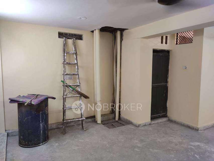 4 BHK Flat For Sale  In  Sector 4