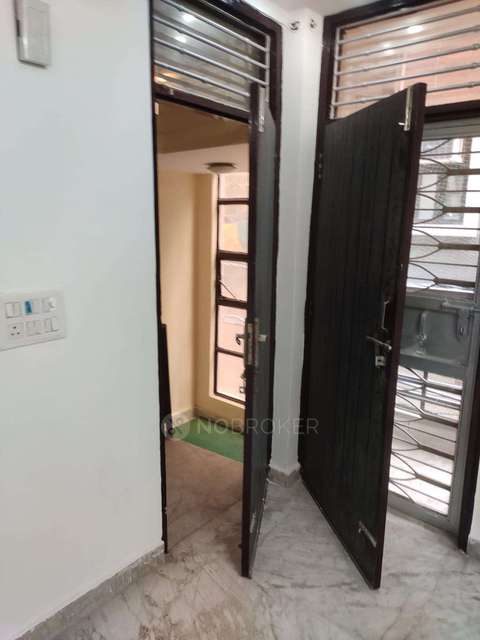 4 BHK Flat For Sale  In  Sector 4