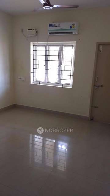 2 BHK Flat In Adhava Apartments For Sale  In Thoraipakkam