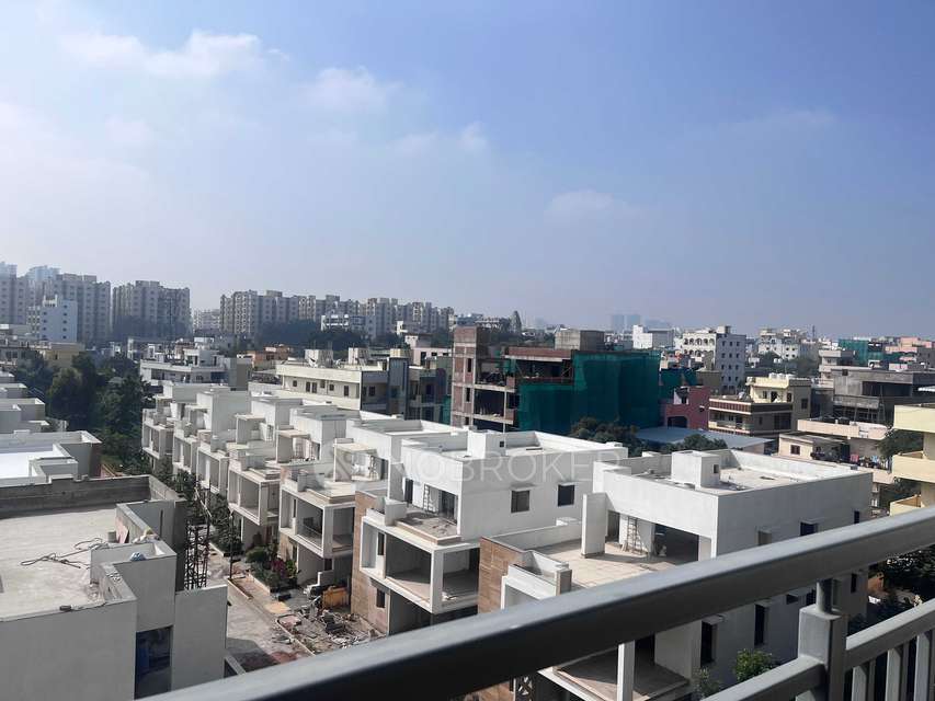 3 BHK Flat In Aparna Cyberzon For Sale  In Nallagandla
