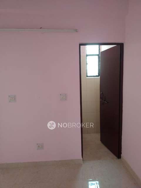 1 BHK Flat For Sale  In Sector 122 