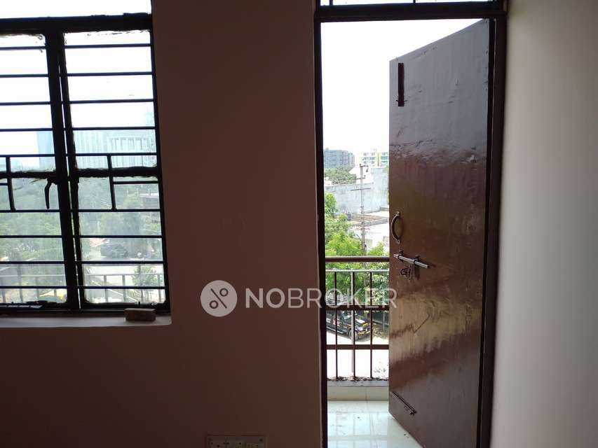 1 BHK Flat For Sale  In Sector 122 