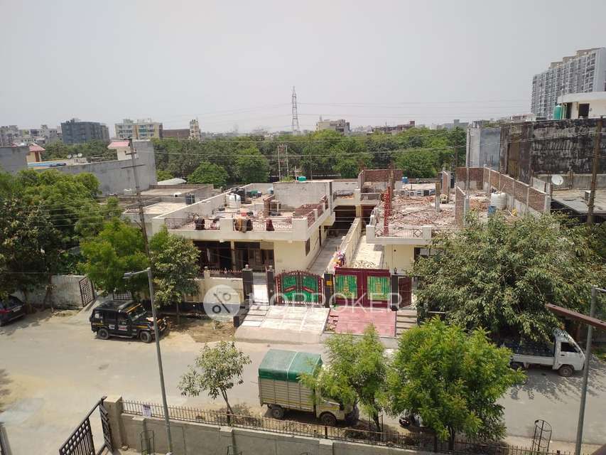 1 BHK Flat For Sale  In Sector 122 