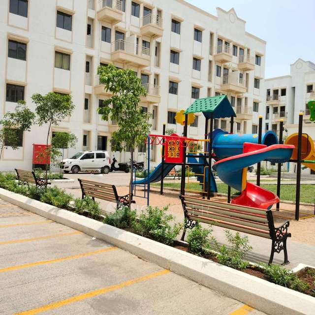 2 BHK Flat In Penansula Appartments for Rent  In Gahunje