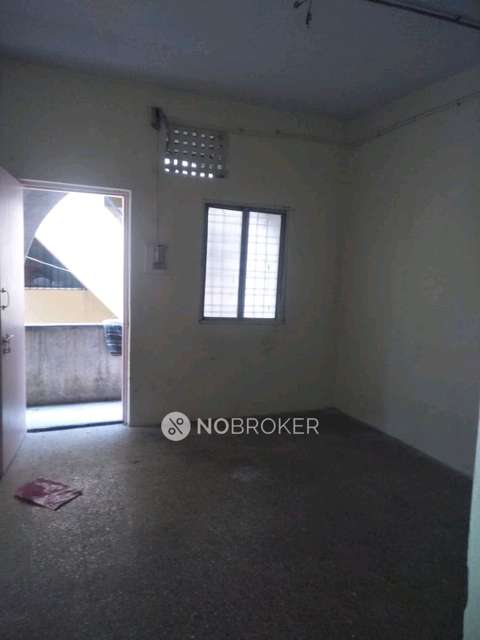 1 RK Flat In Gadiya Estate  for Rent  In Kothrud