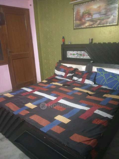 PG for Boys in Shakarpur Khas